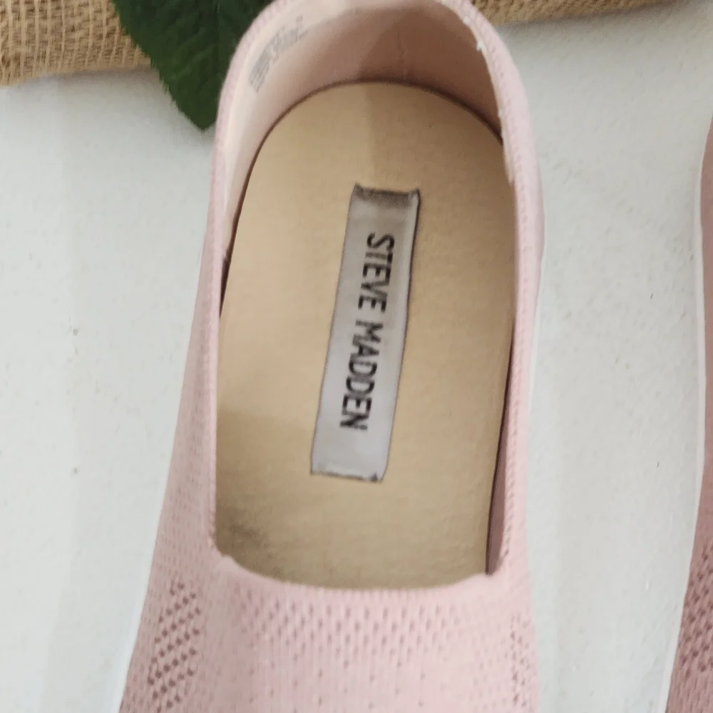 Steve Madden Women's Pink Slip-On Shoes - Picture 3 of 6